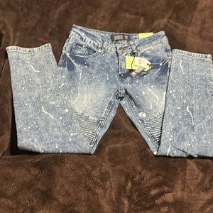 Boys trestyles supply co jeans. Blue with white splash designs. Big boy size 12.